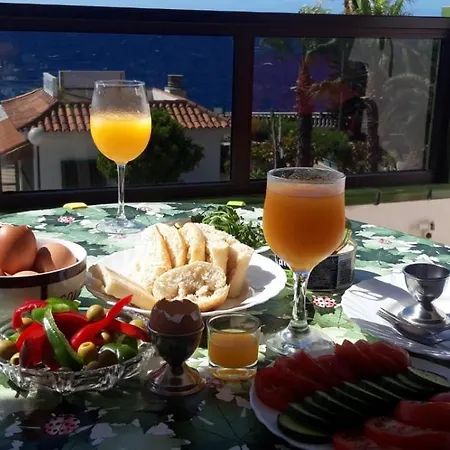 Ocean View Apartment *